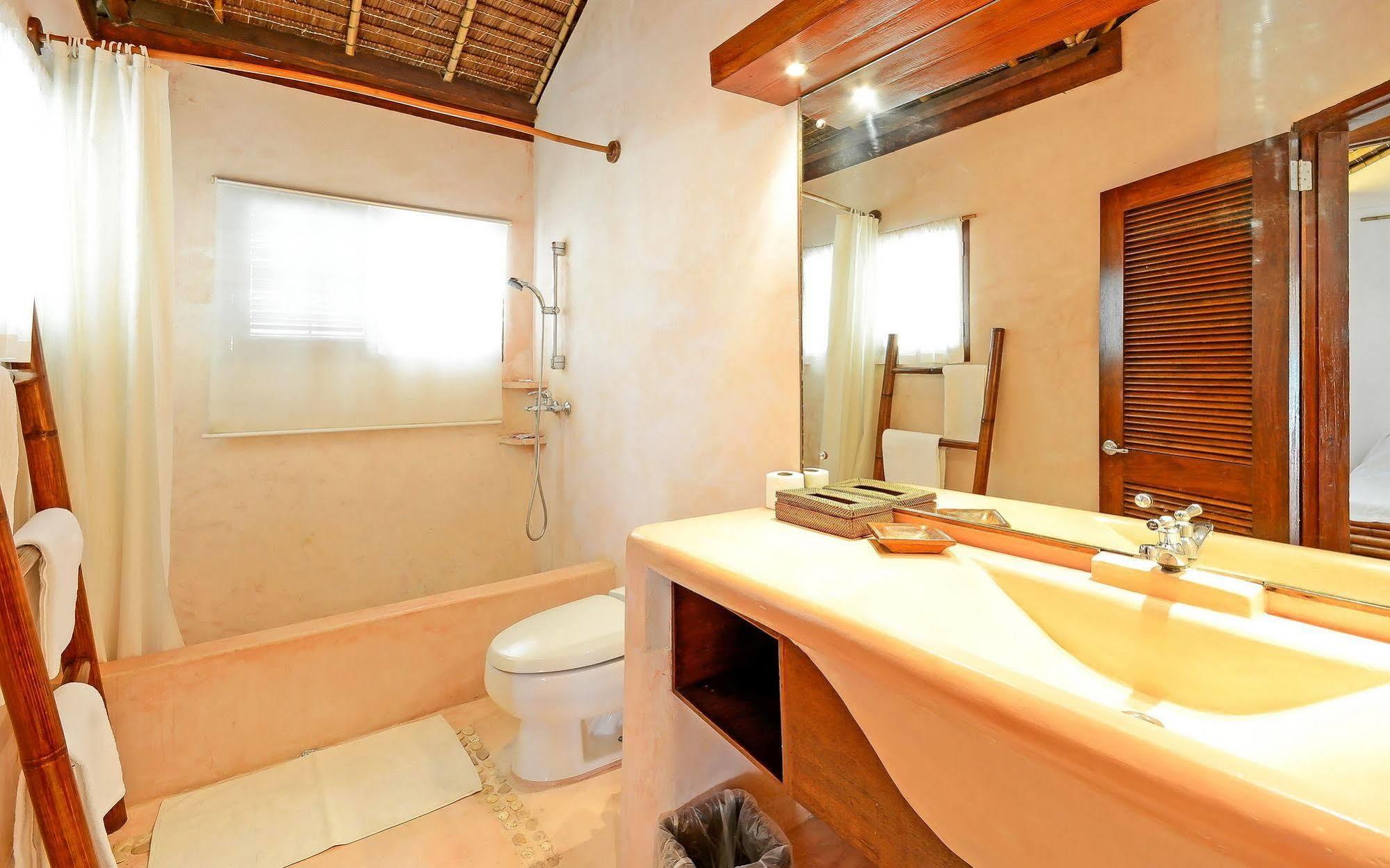 White Beach De Boracay Balabag (Boracay) Exterior foto